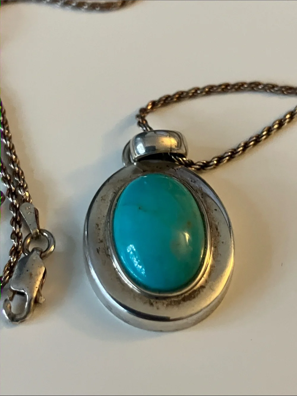 Sterling Silver Turquoise Oval Pendant Necklace